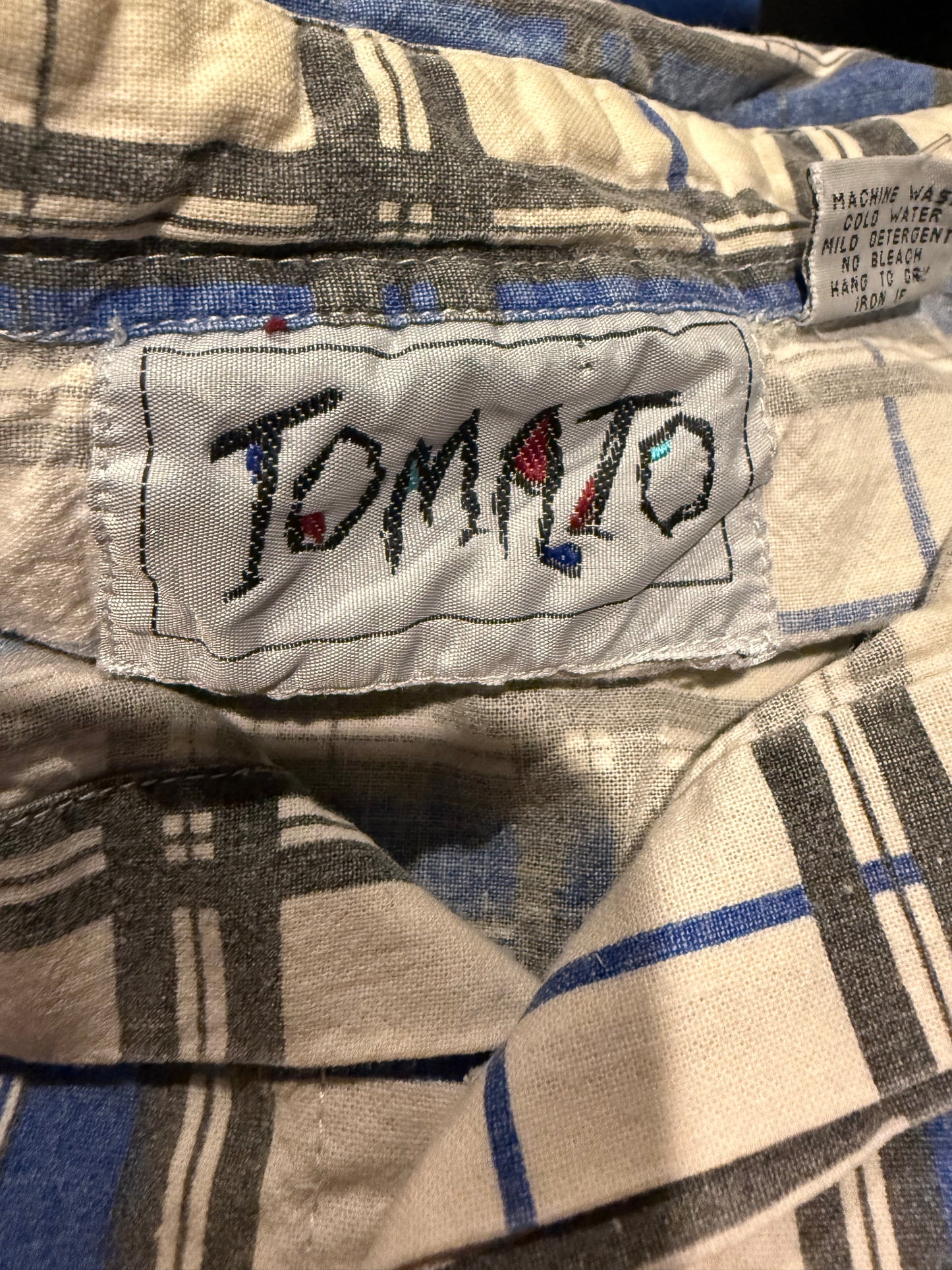 ‘00s Tomato Button Down Sz. L