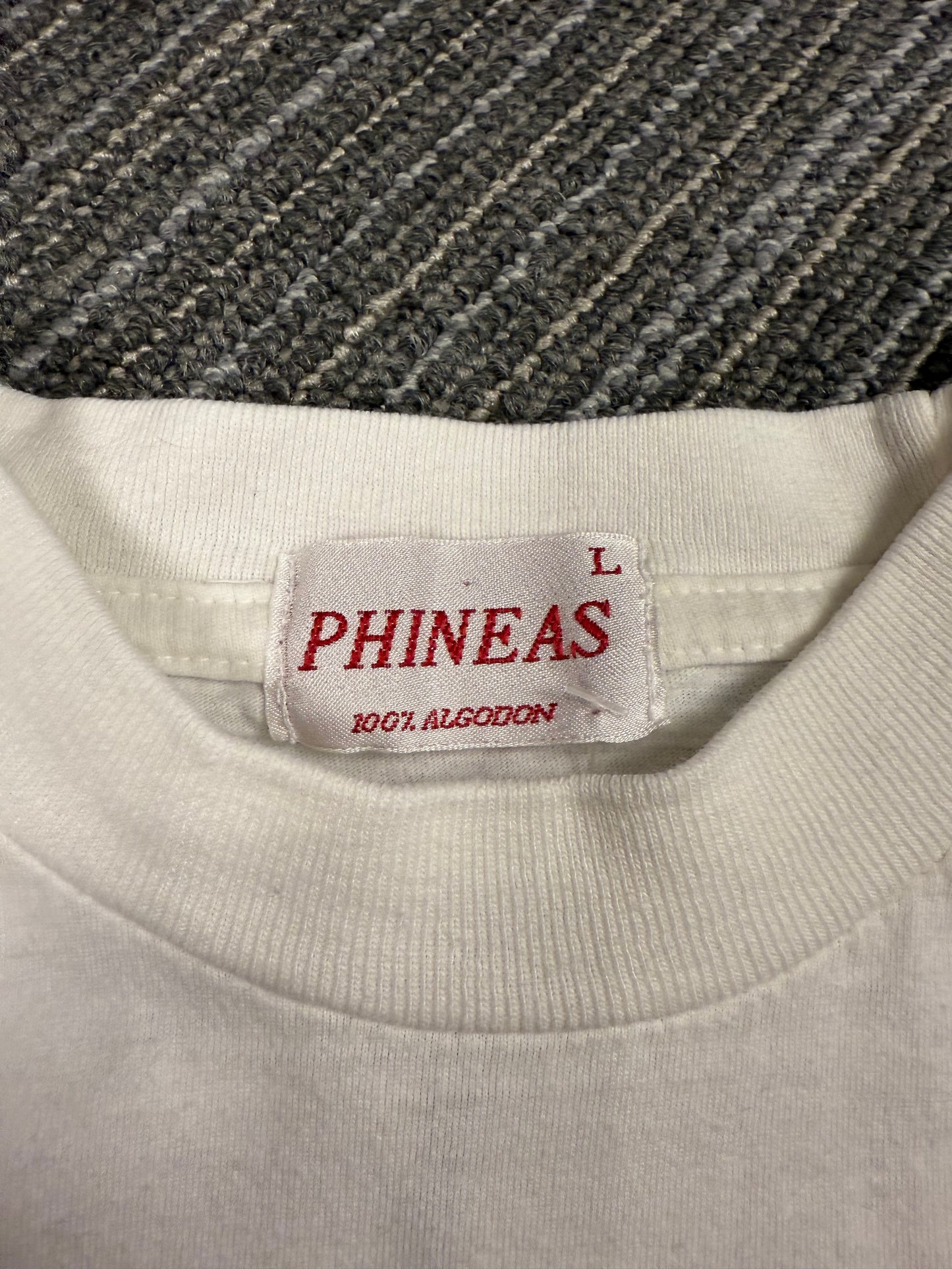 ‘90s Phineas Art Tee Sz. L