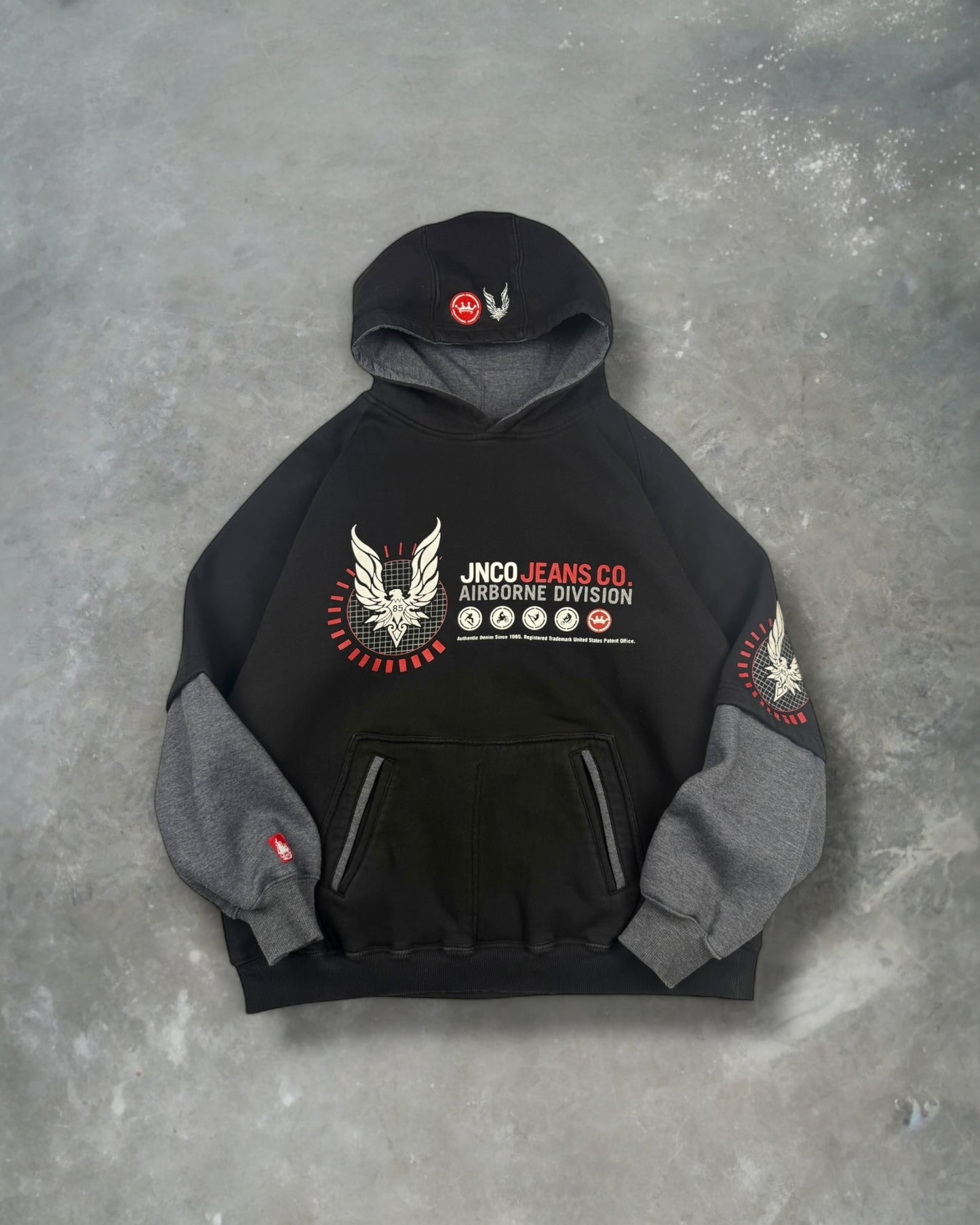‘00s Jnco Jeans Airborne Division Hoodie Sz. M