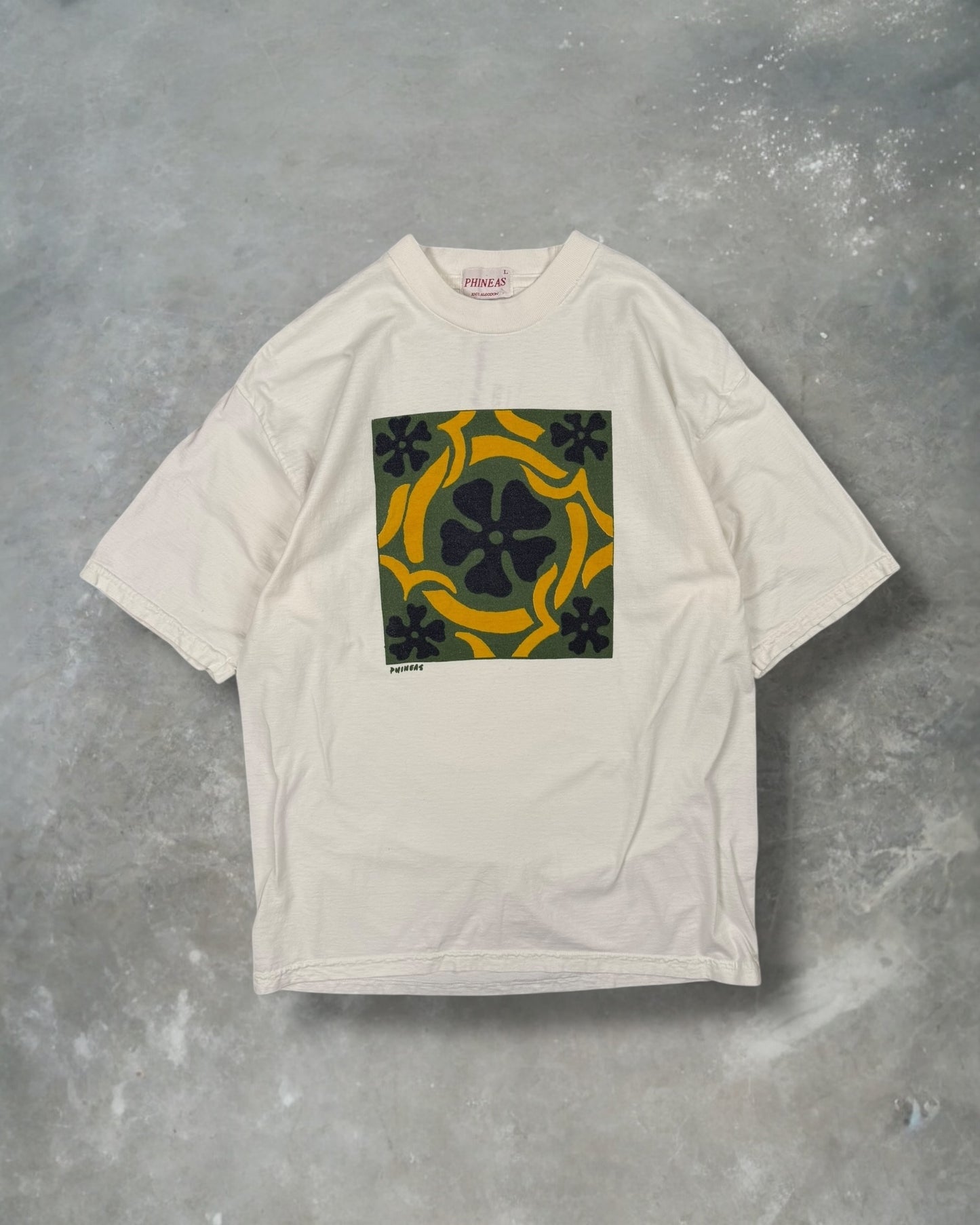 ‘90s Phineas Art Tee Sz. L