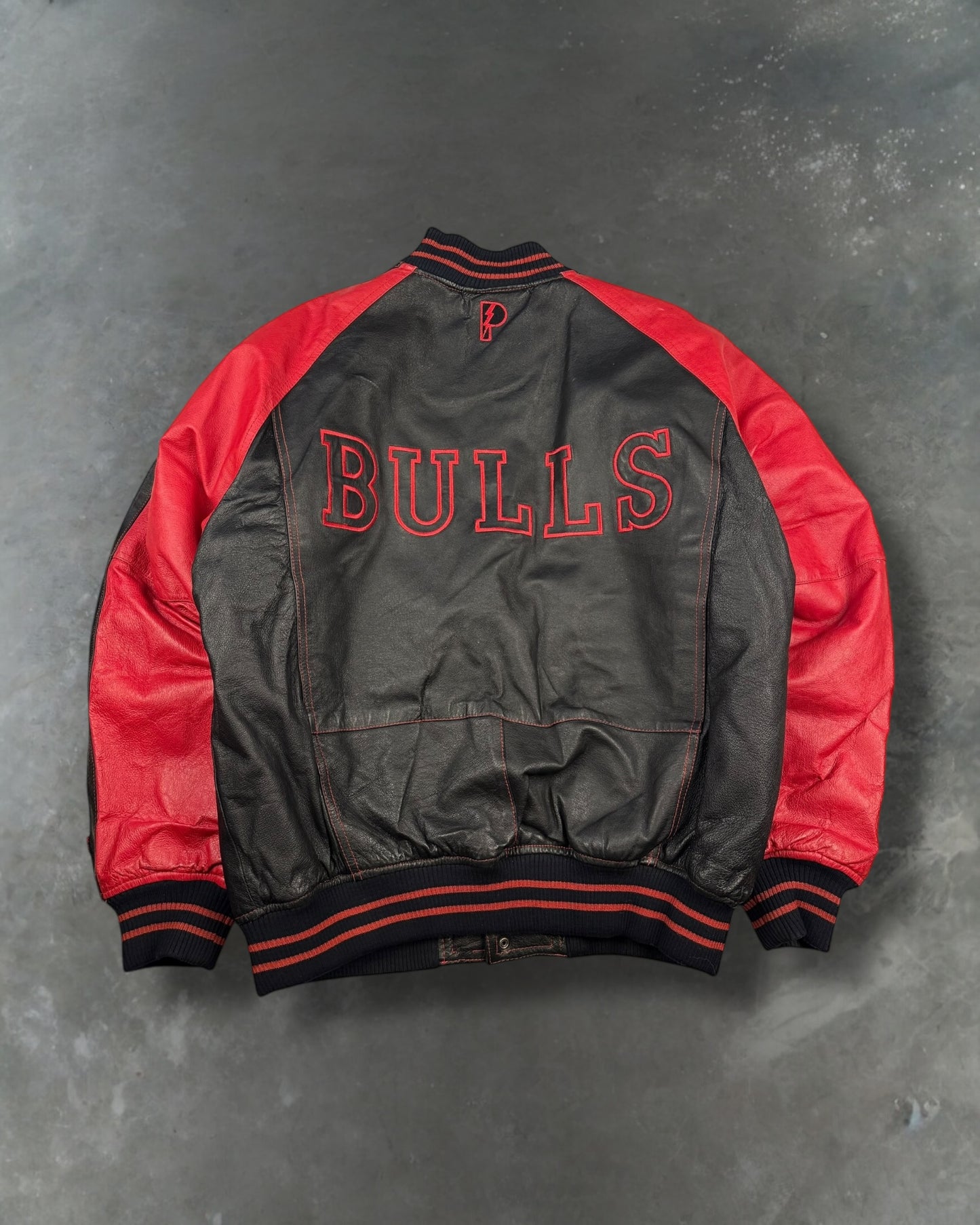 ‘90s Bulls Pro Player Leather Jacket Sz. L
