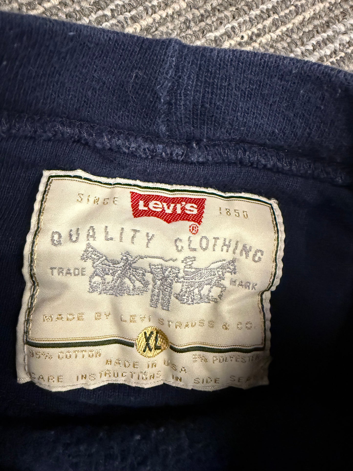 ‘90s Levi’s Crewneck Sz. XL