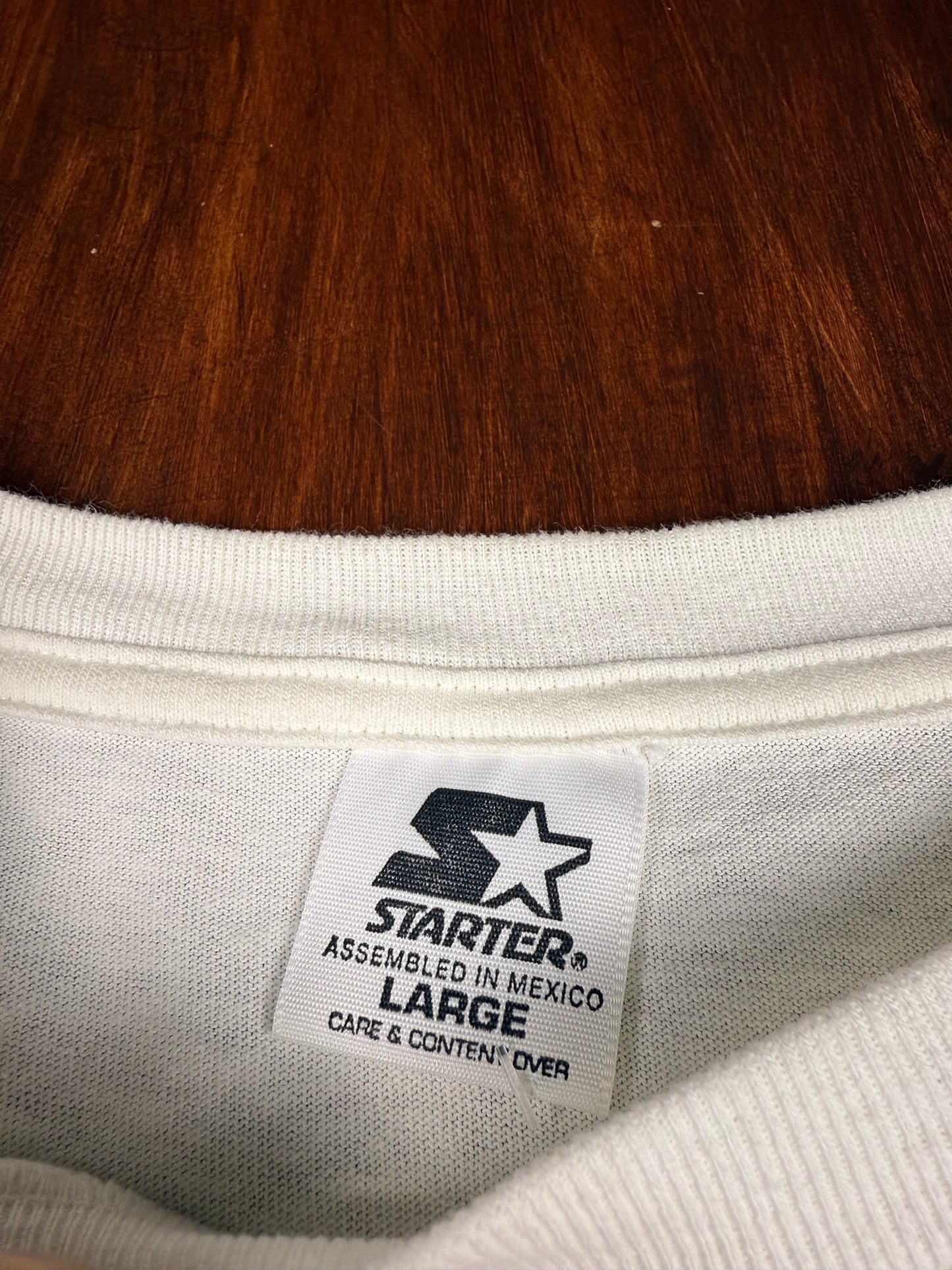 ‘98 Bulls Three Peat Tee Sz. L