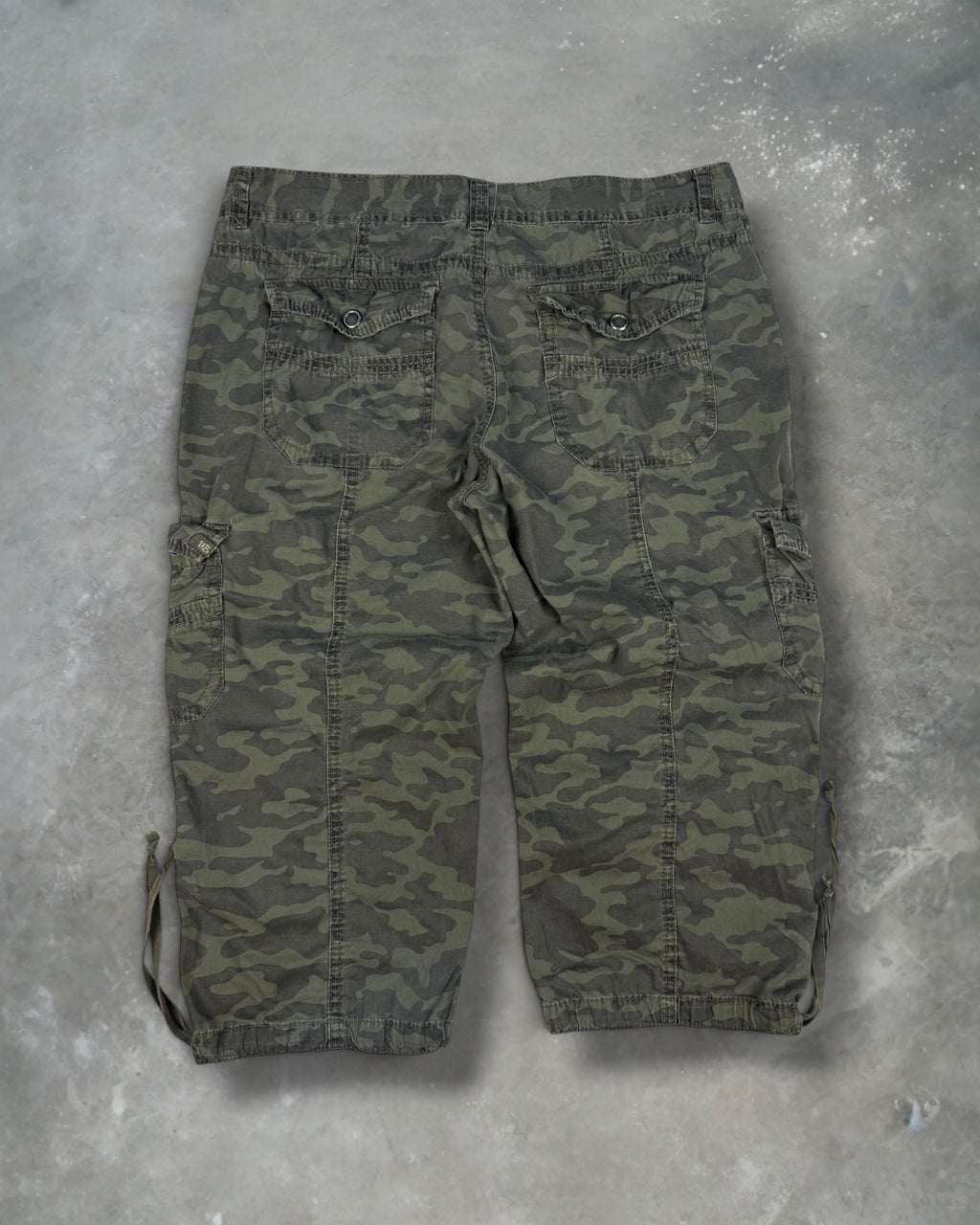 ‘00s Unionbay Camo Capris Sz. 13