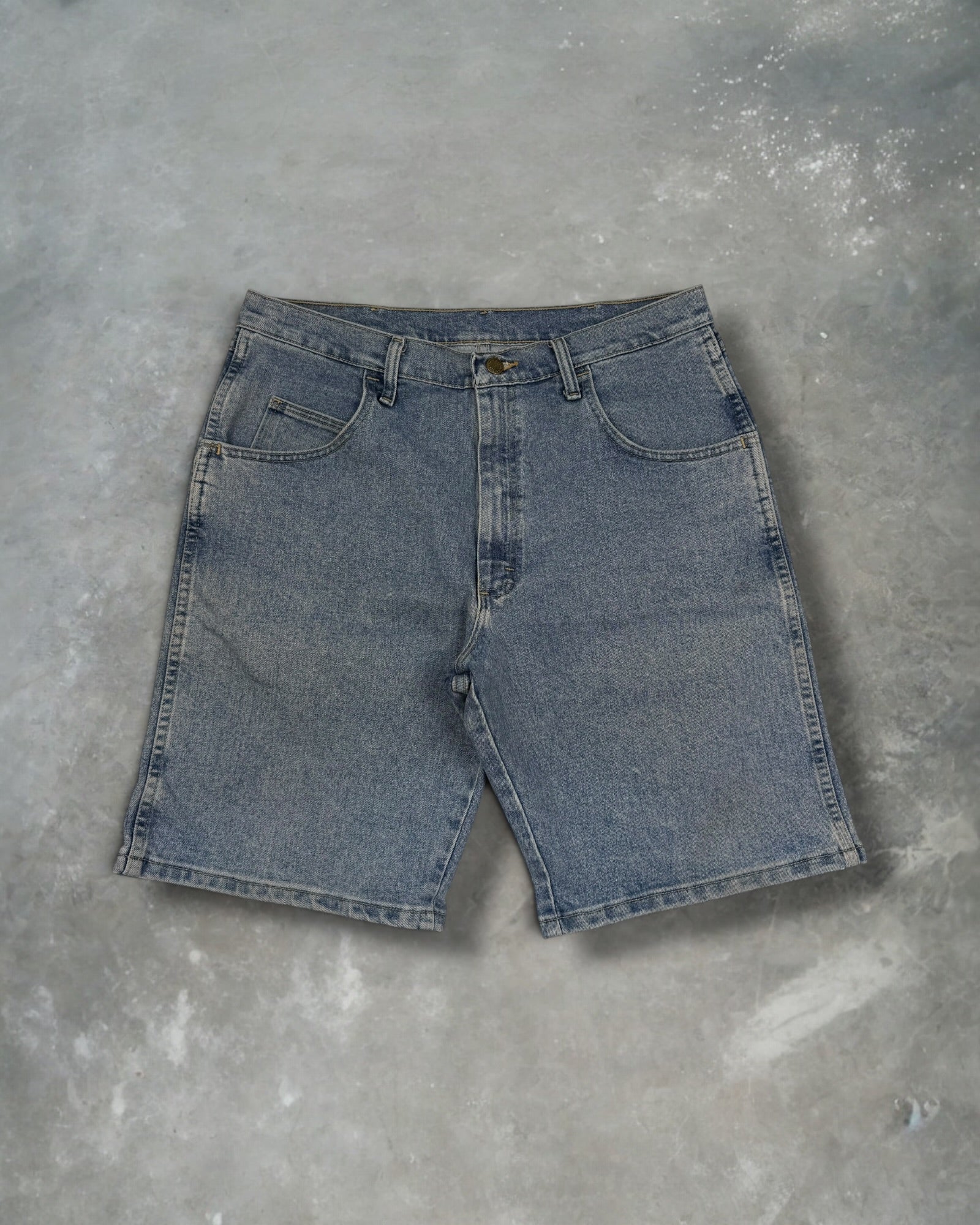 ‘00s Wrangler Jorts Sz. 34