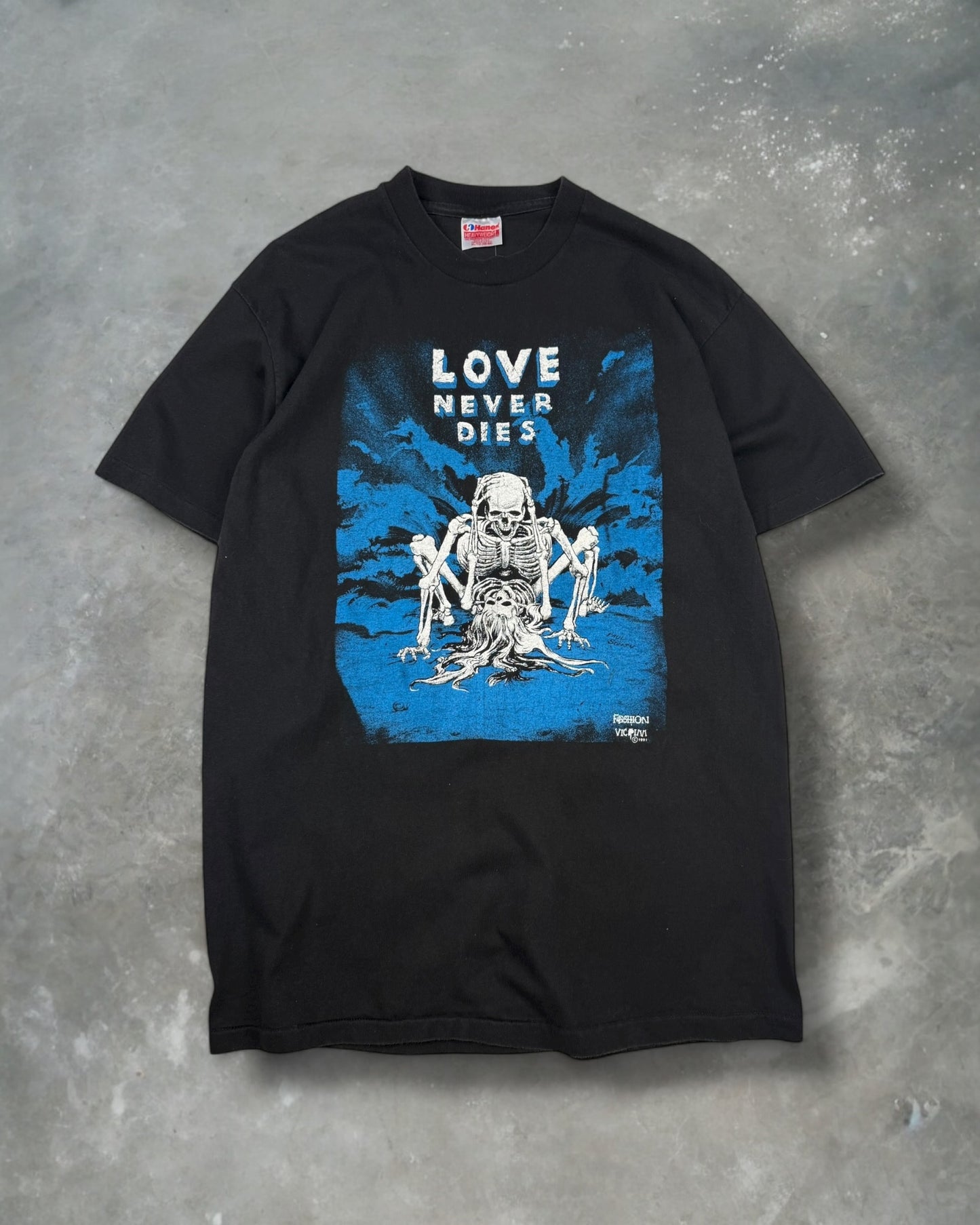 ‘91 Love Never Dies Fashion Victim Tee Sz. XL