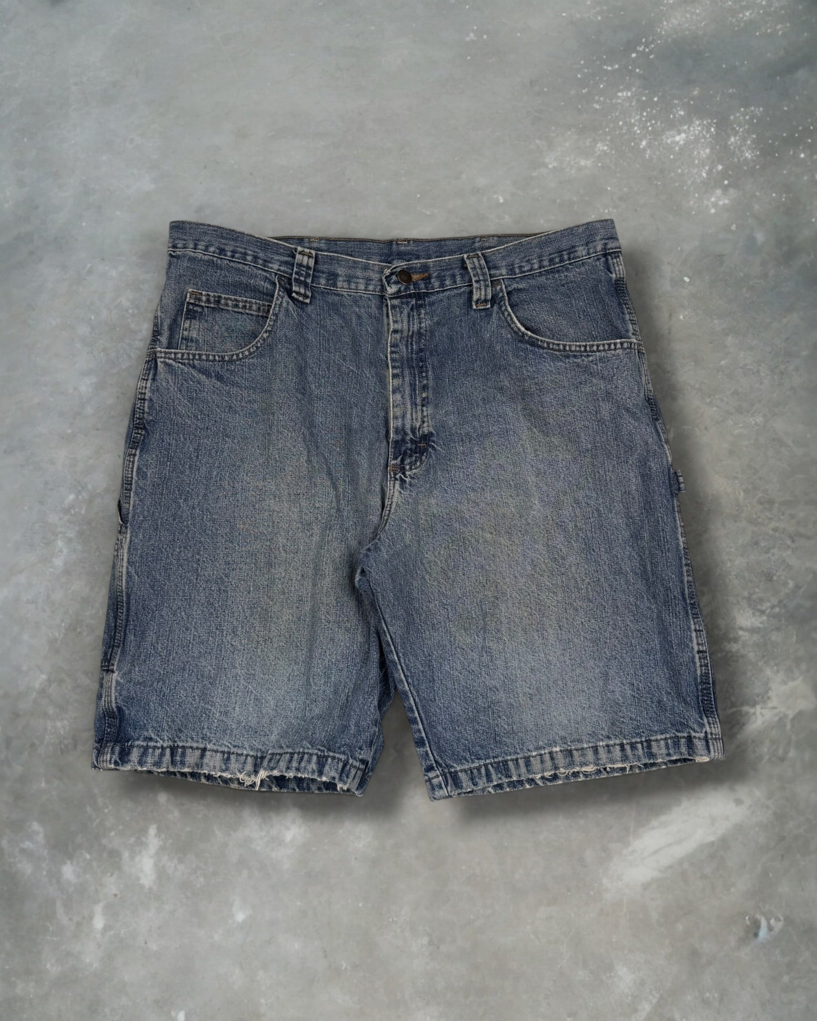 ‘00s Wrangler Jorts Sz. 38
