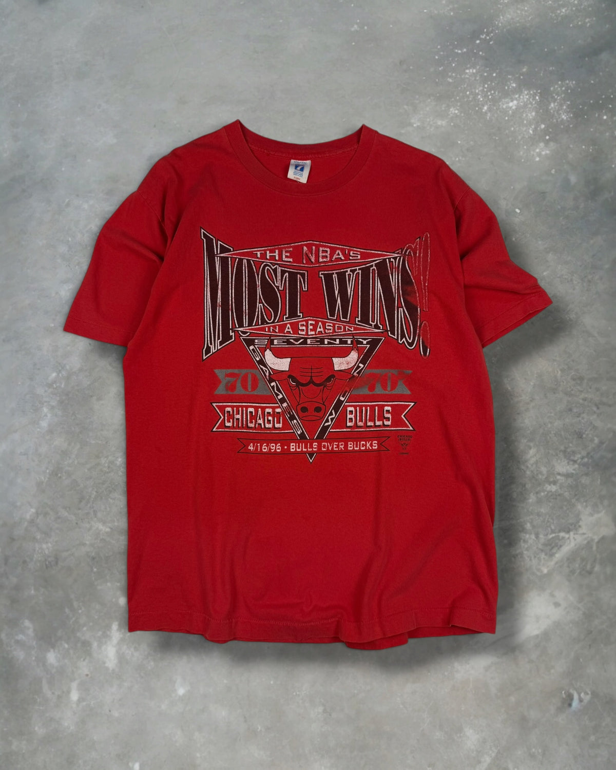 ‘96 Most Wins Bulls Tee Sz. XL