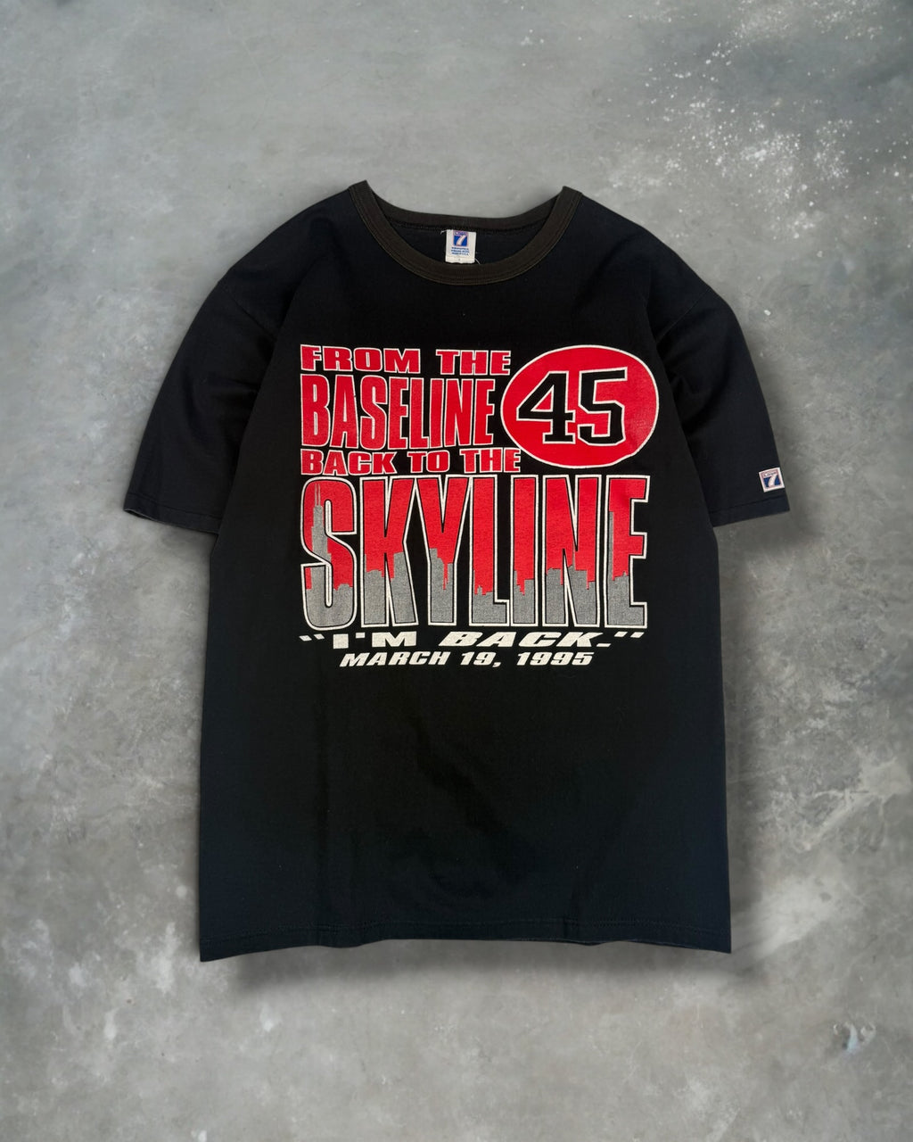 ‘95 Skyline Bulls Tee Sz. L
