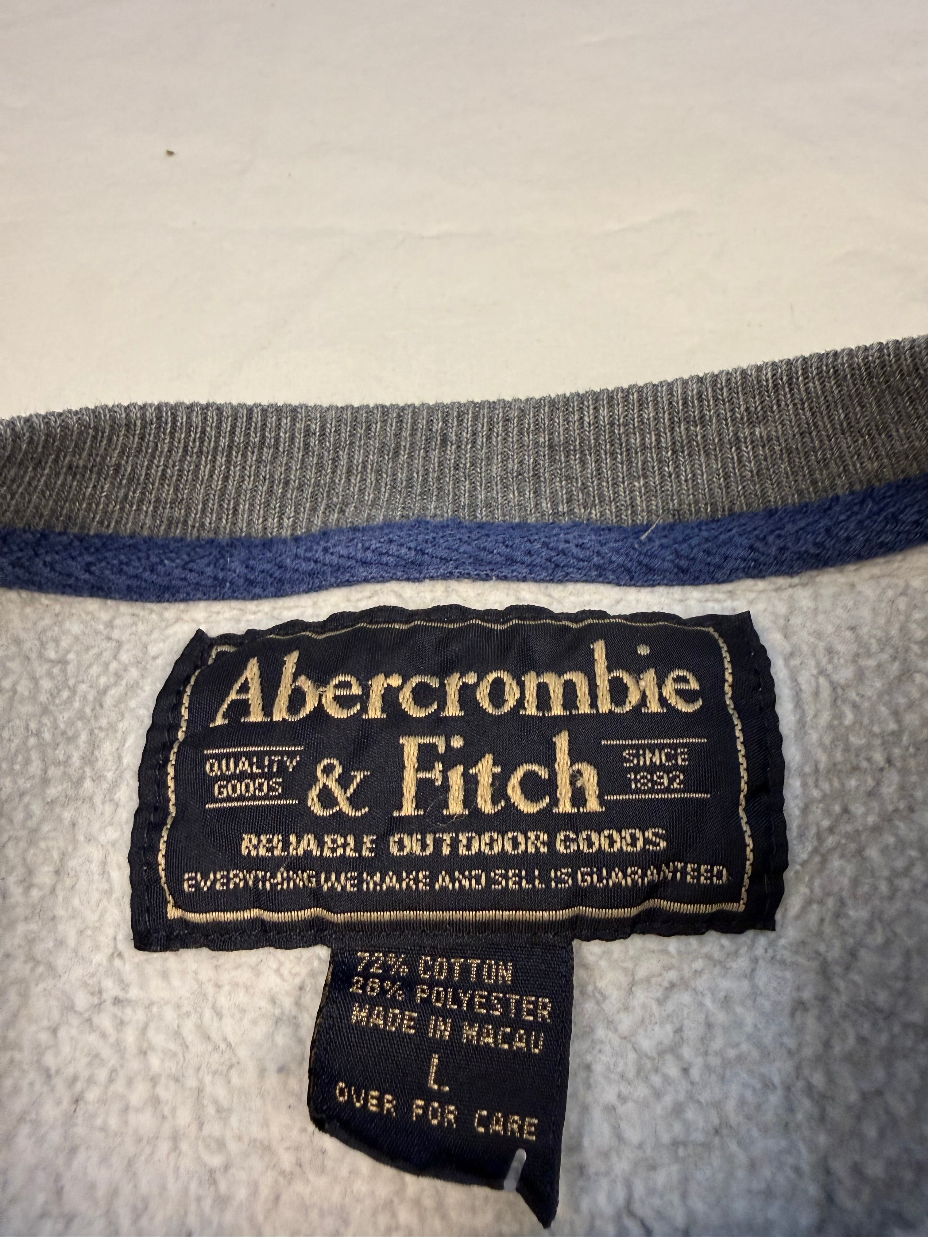 ‘00s Abercrombie & Fitch Crewneck Sz. L