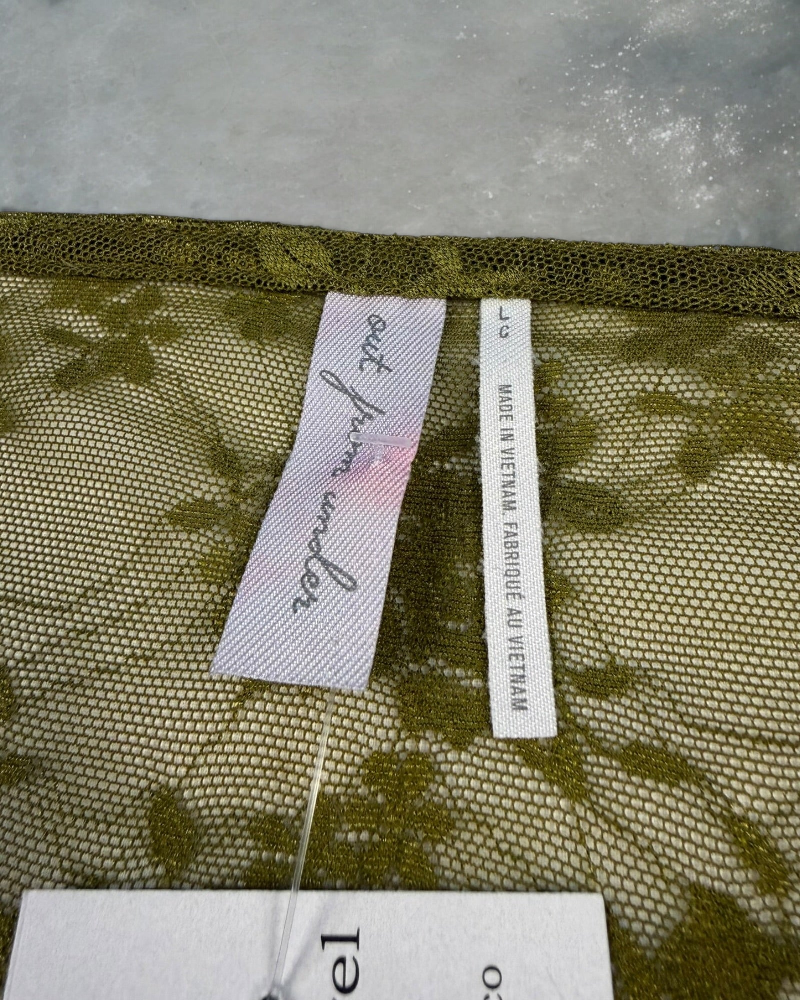 ‘00s Green Out From Under Top Sz. L