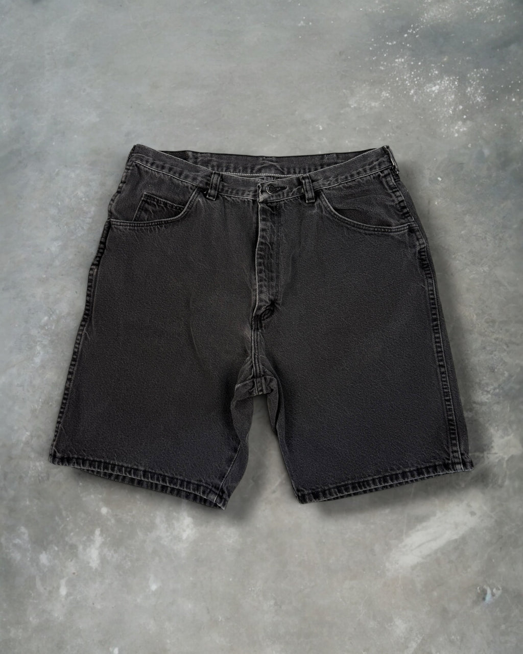 ‘00s Wrangler Jorts Sz. 32