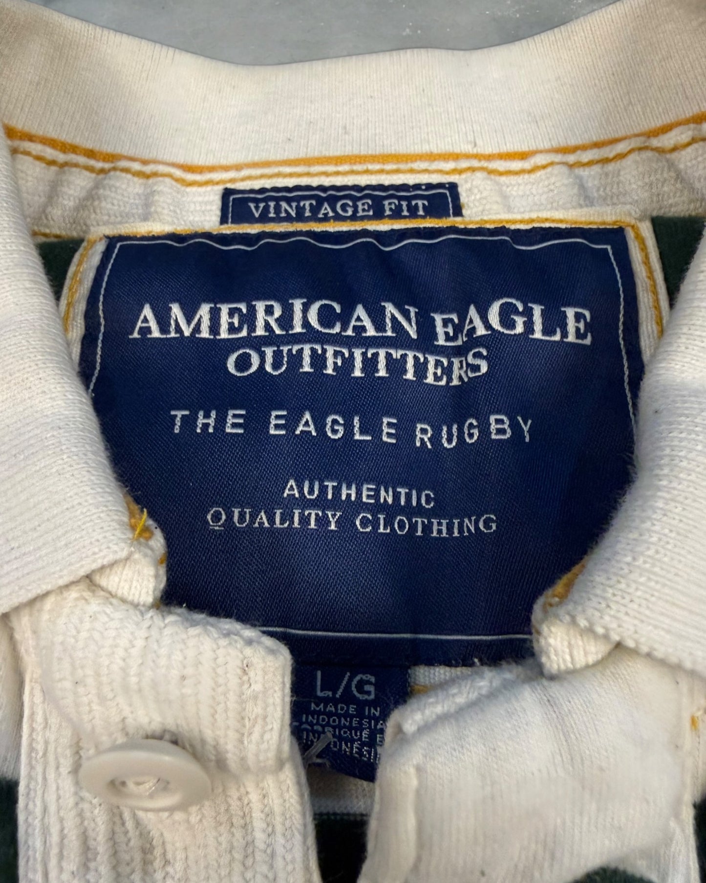 ‘00s American Eagle Polo Sz. L