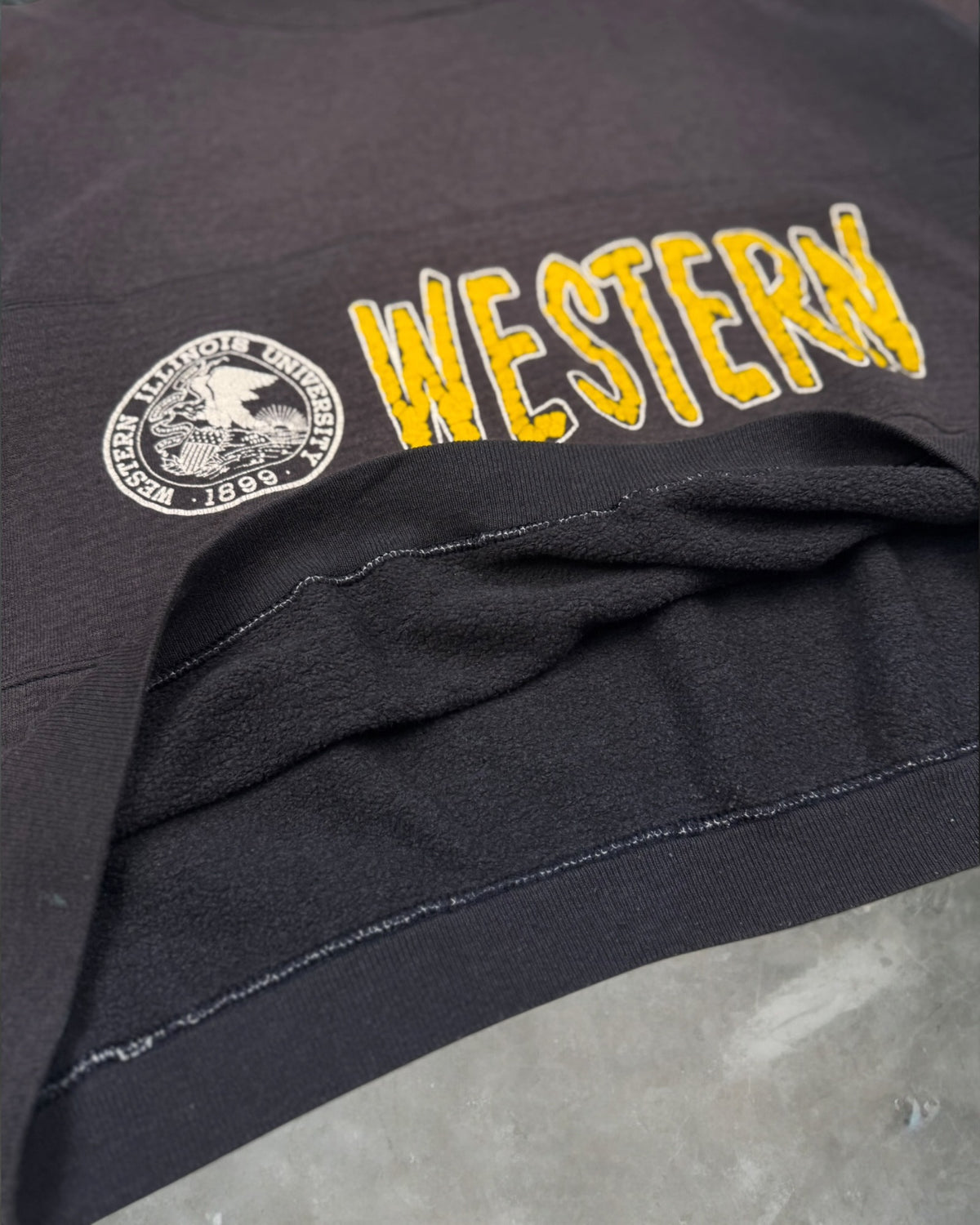 ‘70s Western Illinois Short Sleeve Sweatshirt Sz. L