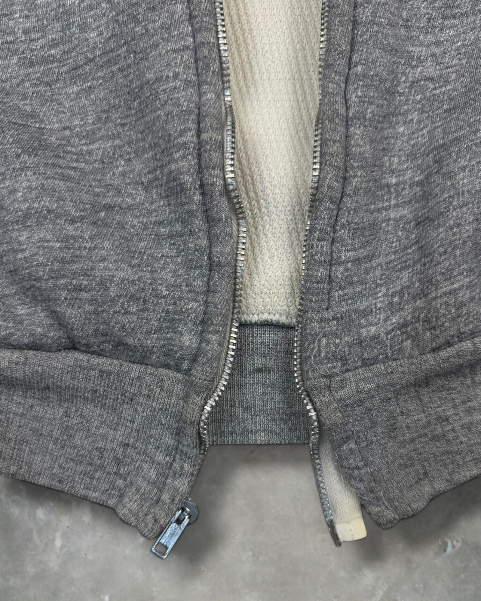 ‘80s Raglan Waffle Lined Zip Up Hoodie Sz. XL