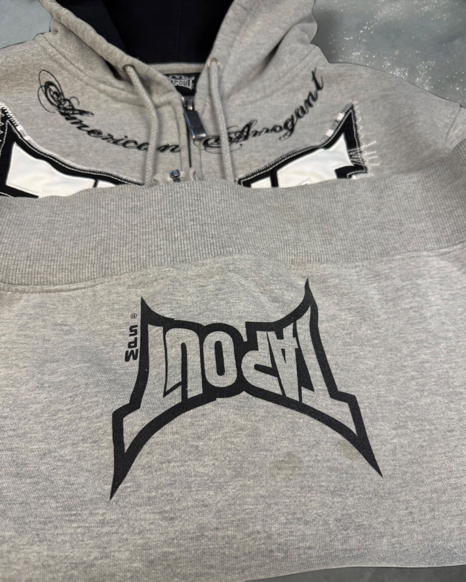 ‘00s Tap Out Zip Up Hoodie Sz. XL