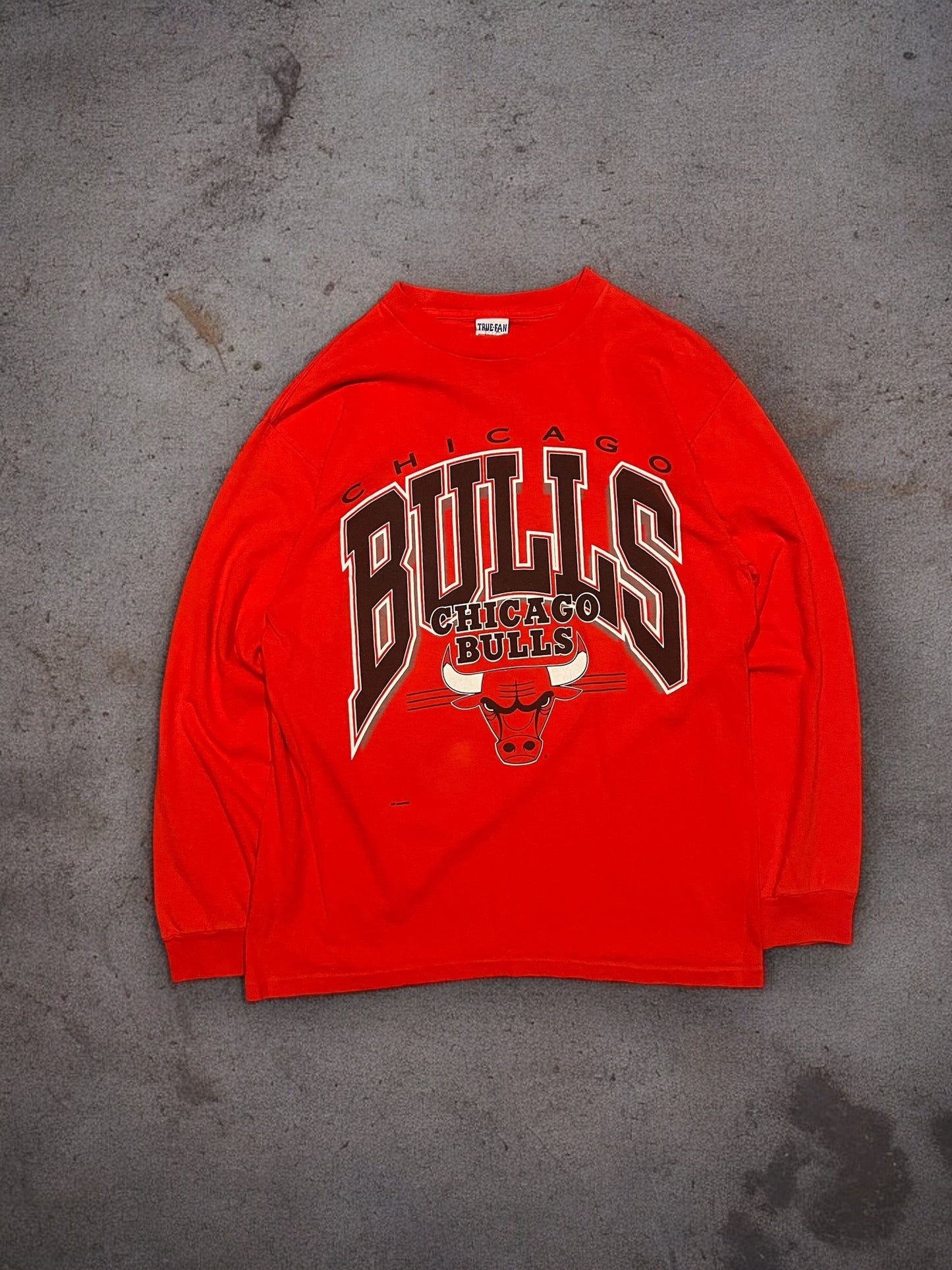 ‘90s Bulls Long Sleeve Sz. L