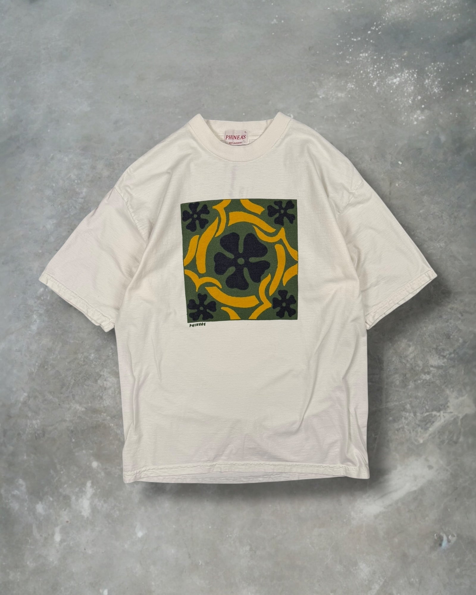 ‘90s Phineas Art Tee Sz. L