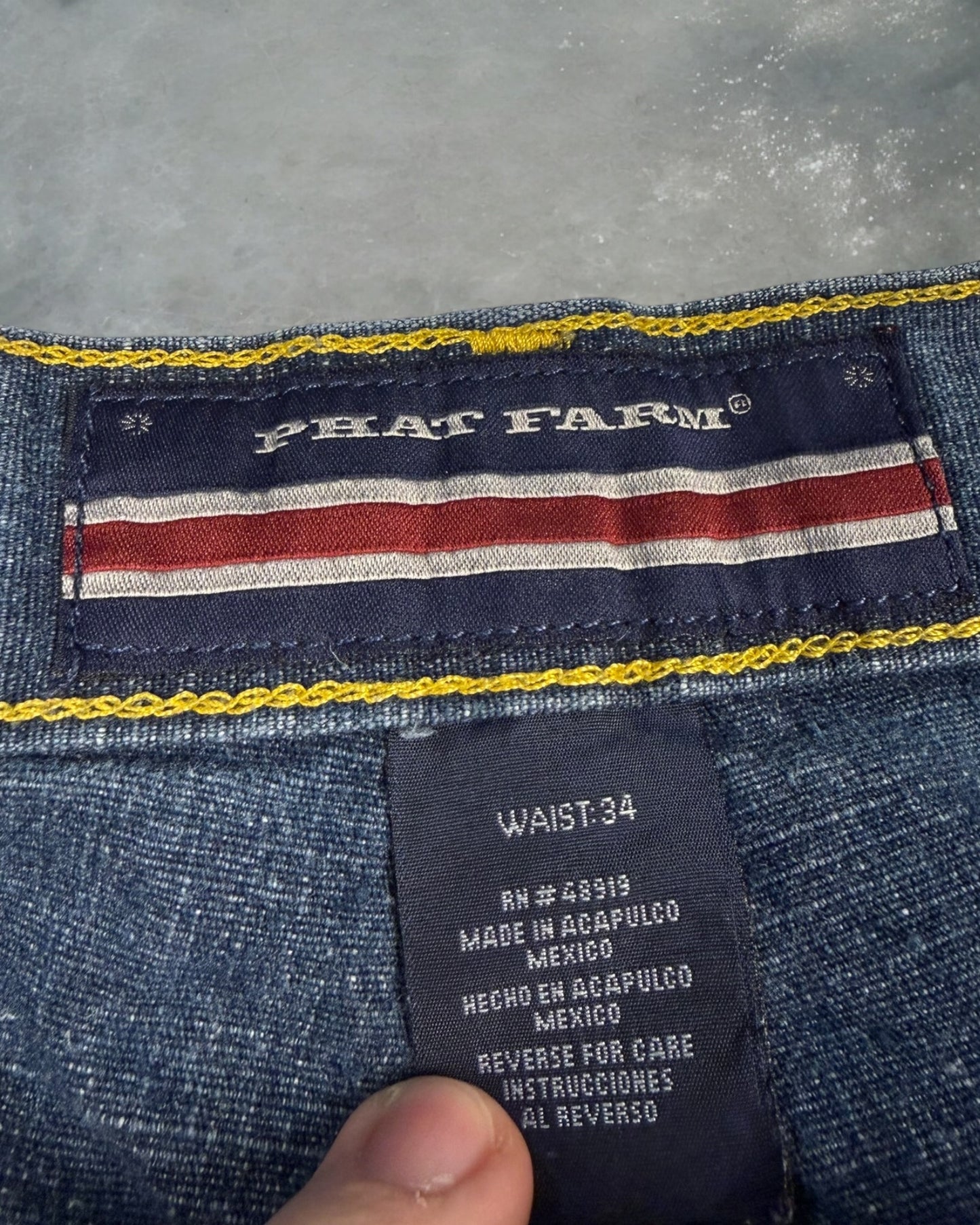 ‘00s Baggy Phat Farm Carpenter Jorts Sz. 34
