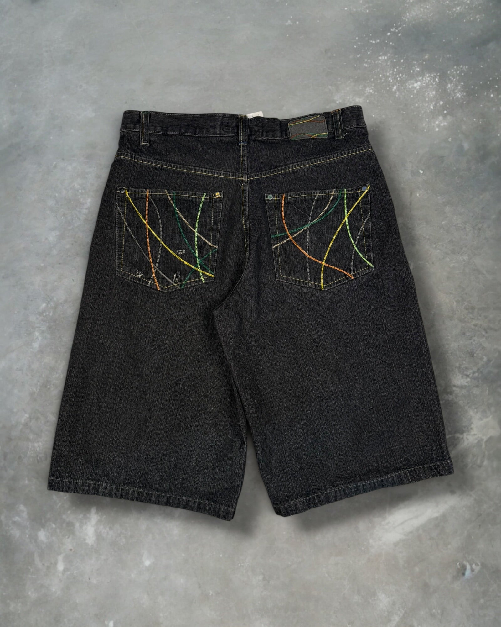 ‘00s Mecca Baggy Jorts Sz. 38