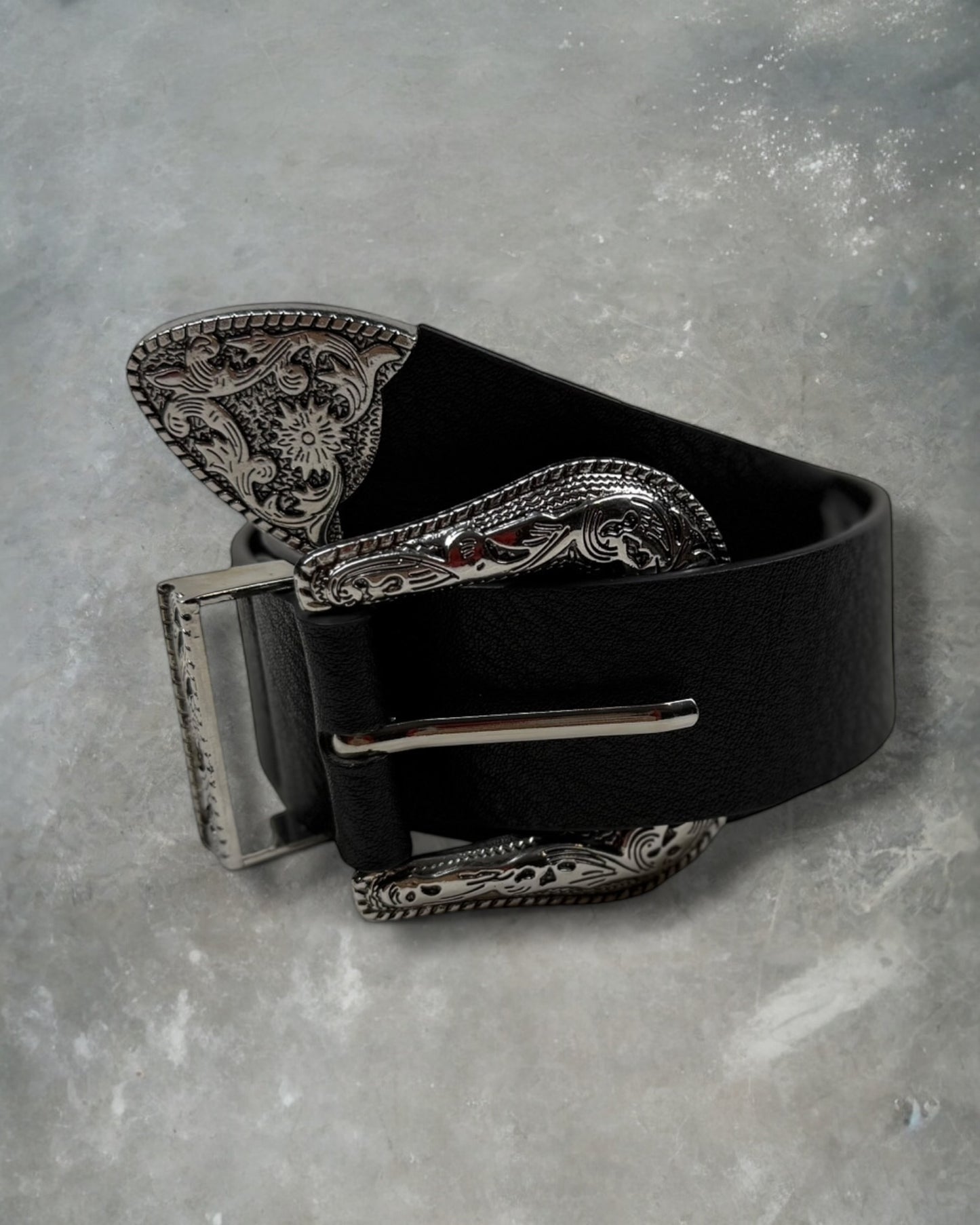 ‘00s Black Leather Silver Buckle Belt Sz. 42