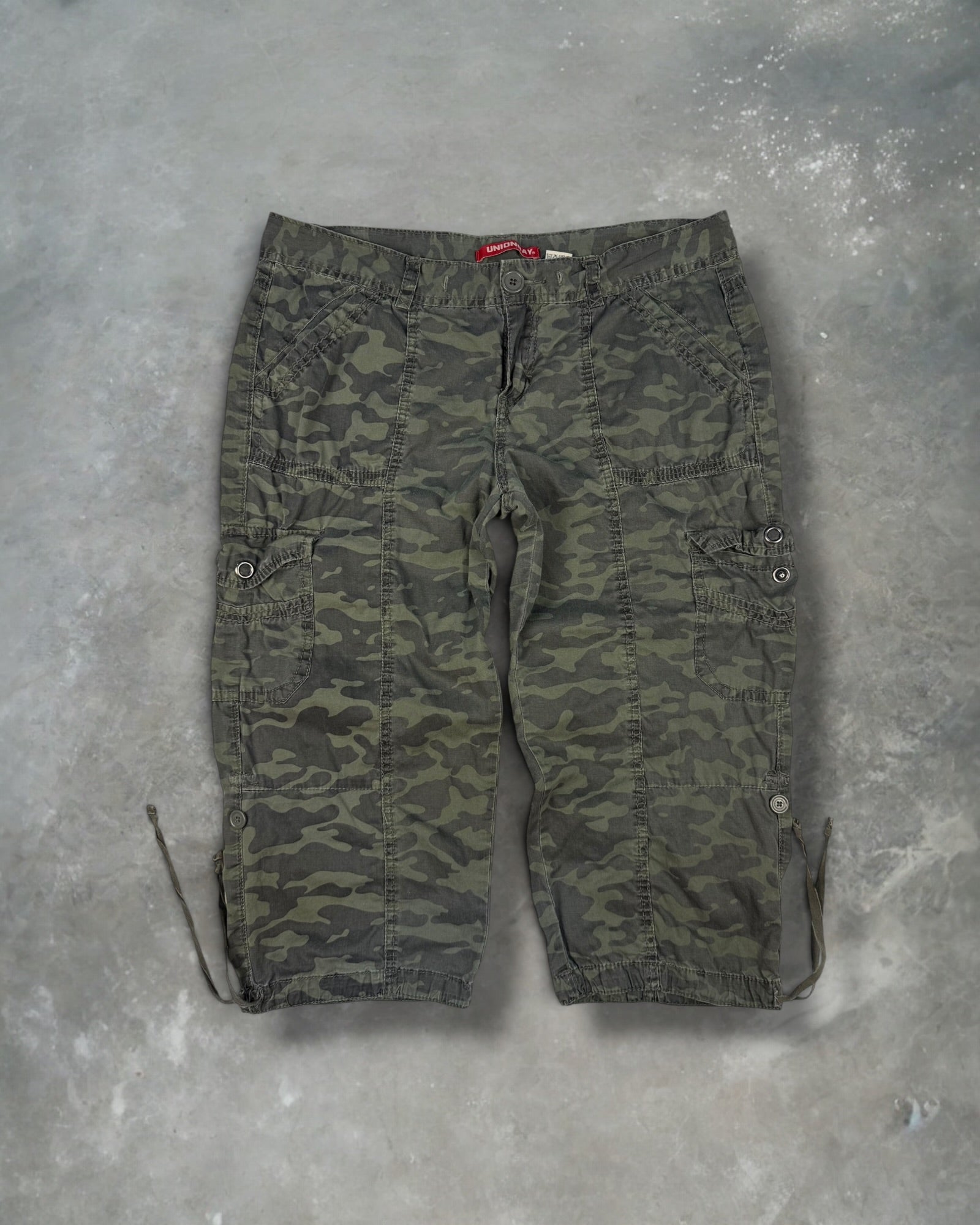 ‘00s Unionbay Camo Capris Sz. 13