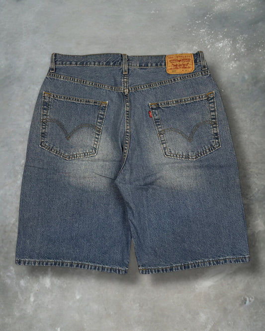 ‘00s Levi’s 569 Jorts Sz. 34