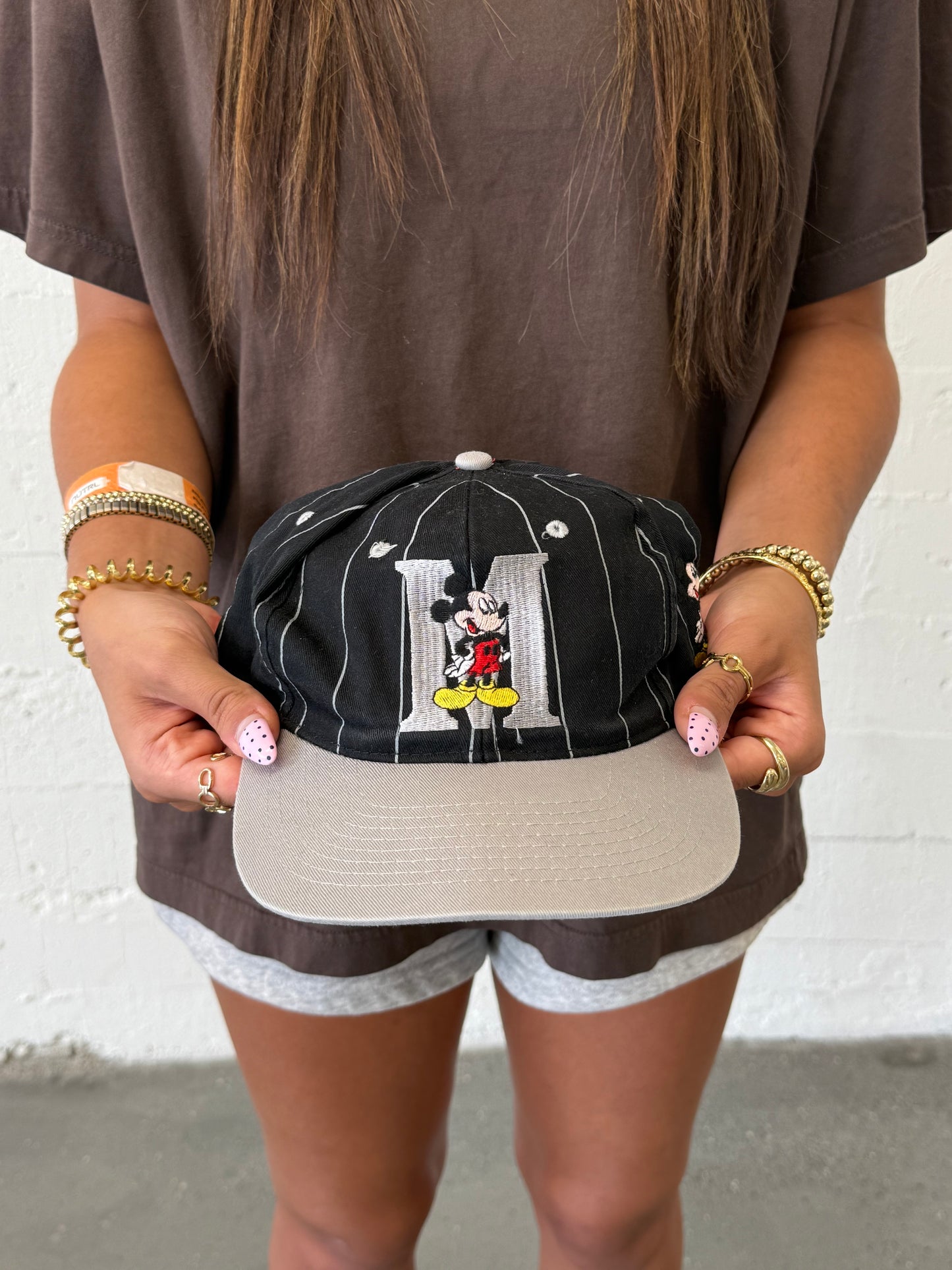 ‘90s Mickey Snap Back Hat