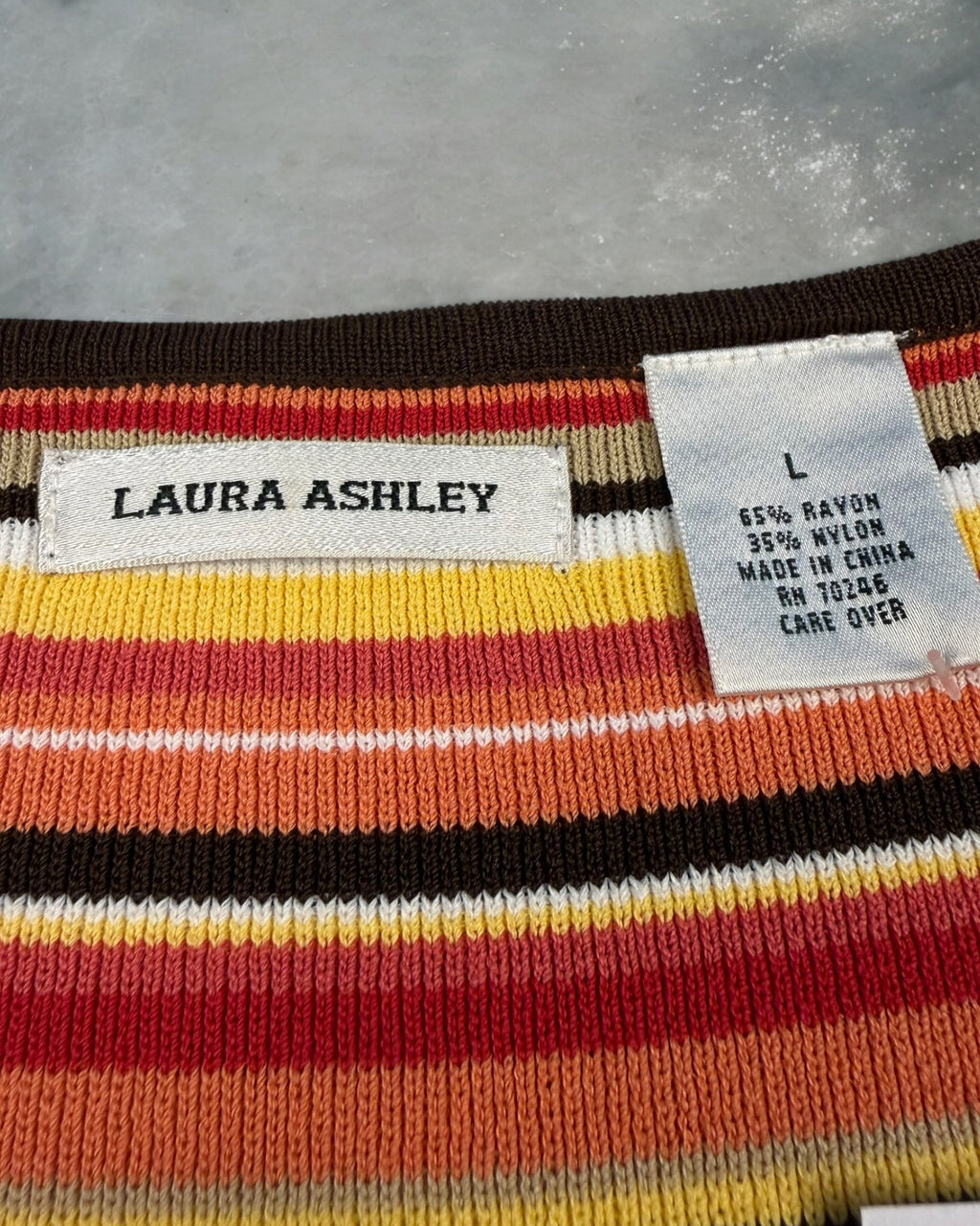 ‘00s Laura Ashley Top Sz. L