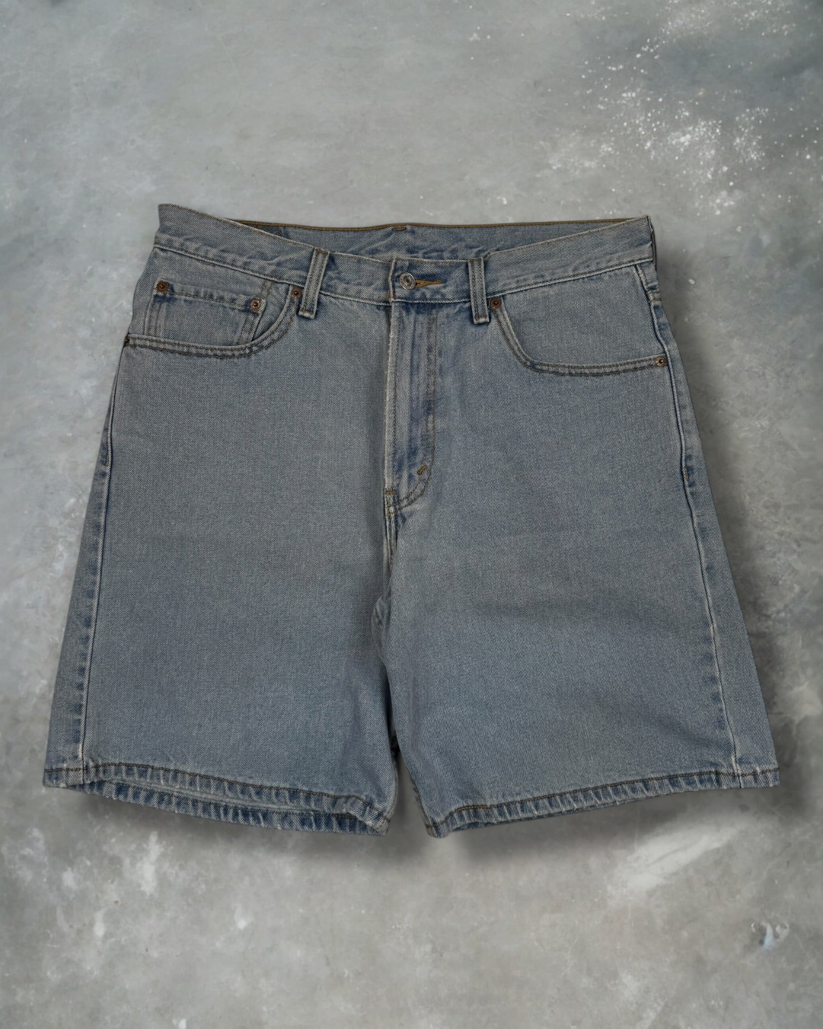 ‘00s Levi’s 550 Jorts Sz. 34