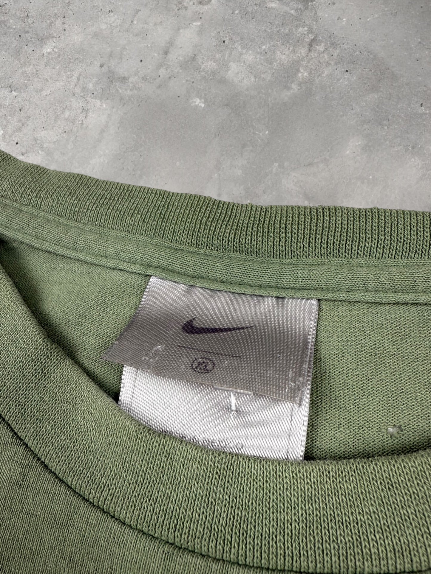 ‘00s Nike Essential Tee Sz. XL