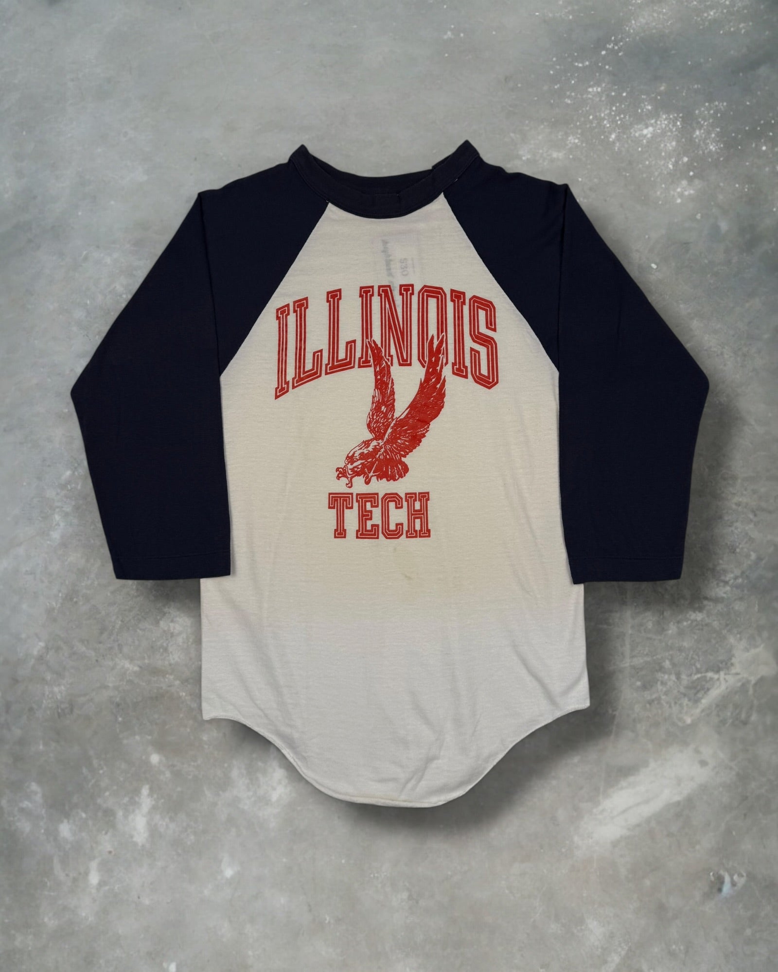 ‘80s Illinois Tech Raglan Tee Sz. M