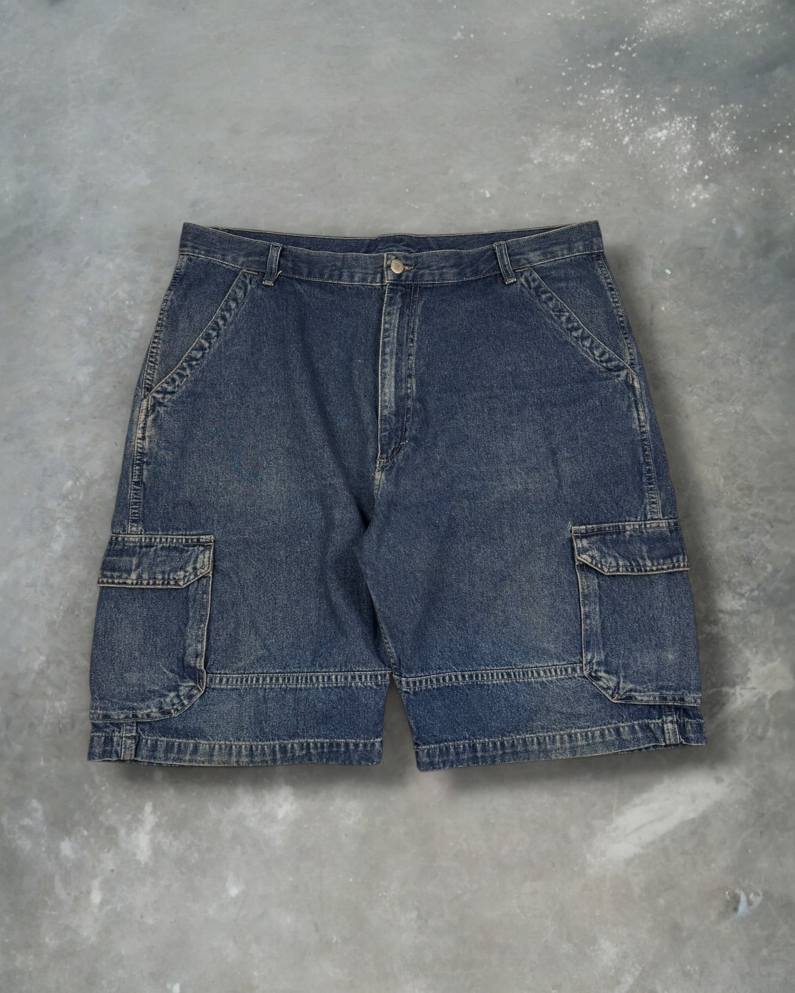 ‘00s Wrangler Jorts Sz. 40