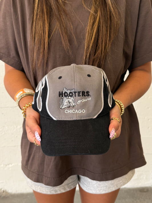 ‘00s Chicago Hooters Hat