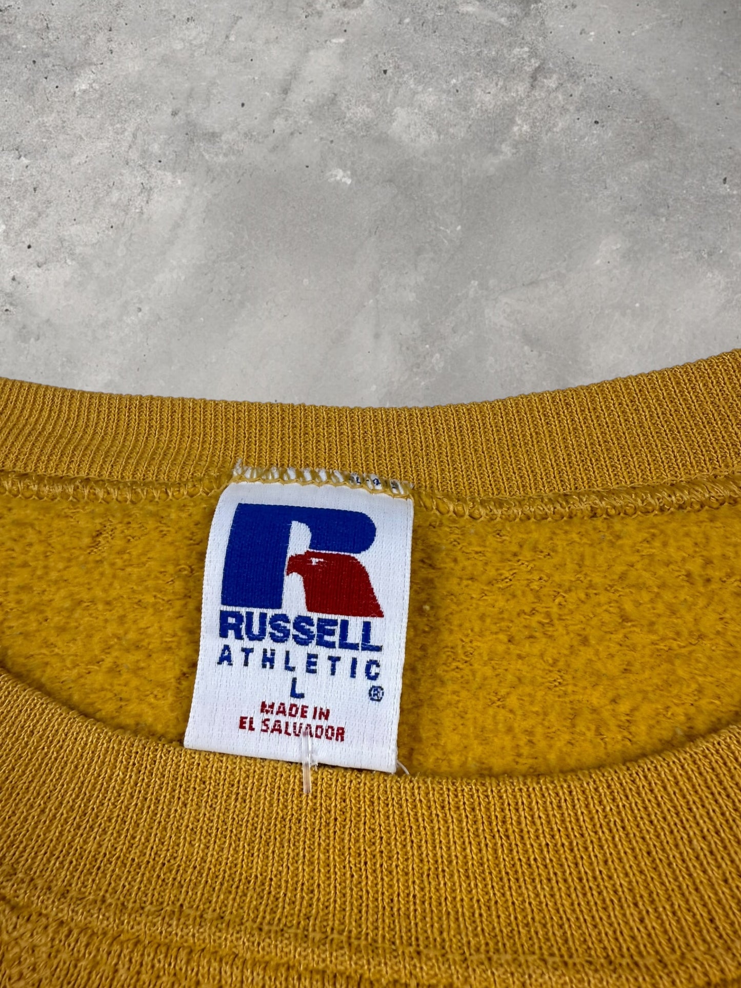 ‘00s Russell Athletic Crewneck Sz. L