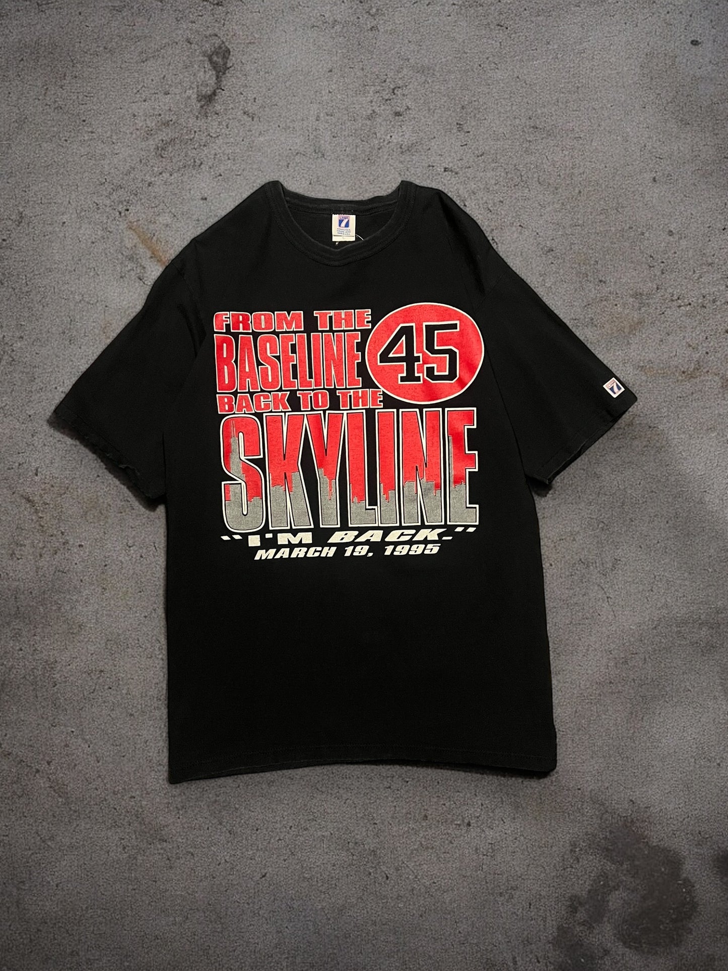 ‘95 Bulls Skyline Tee Sz. L