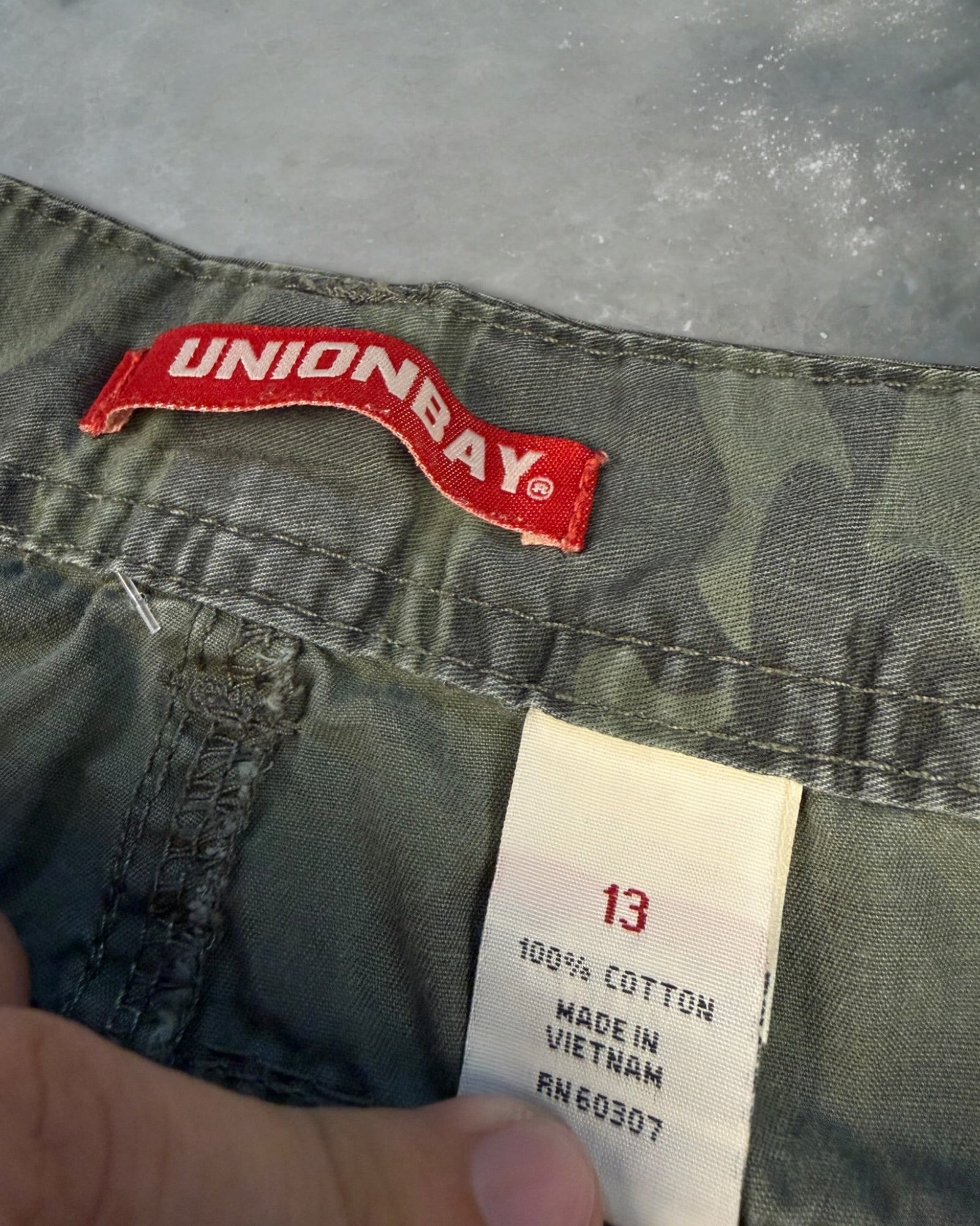 ‘00s Unionbay Camo Capris Sz. 13